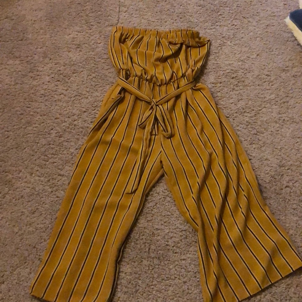 💃🏻 Mustard Yellow Jumpsuit